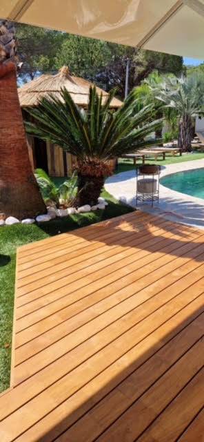 Terrasse en Teck Giri Abouté en 19x120 mm à Fréjus - Var - 83